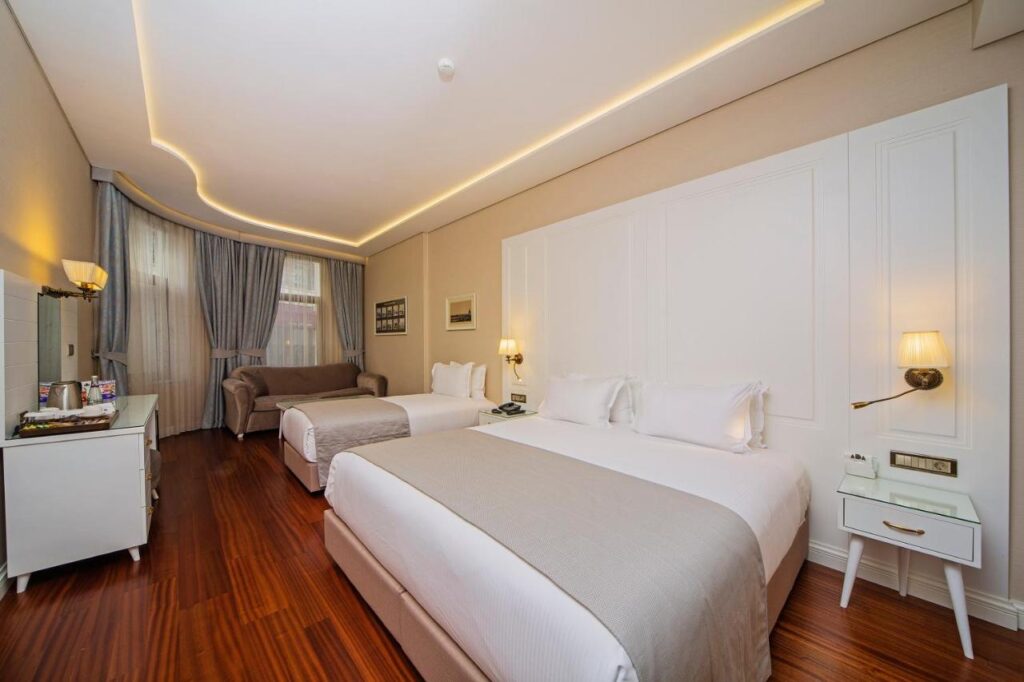 Ada Karakoy Hotel