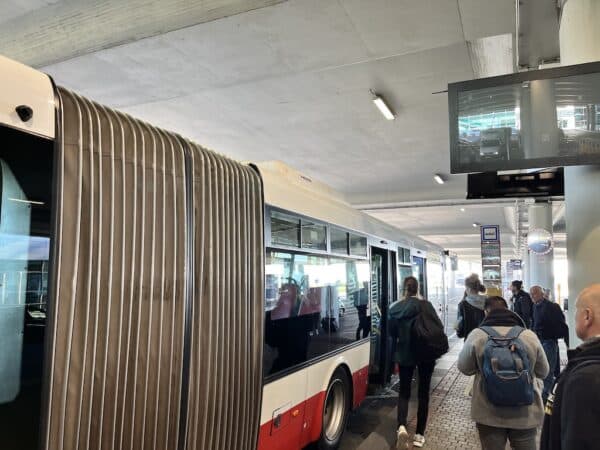 Buss fra Praha lufthavn
