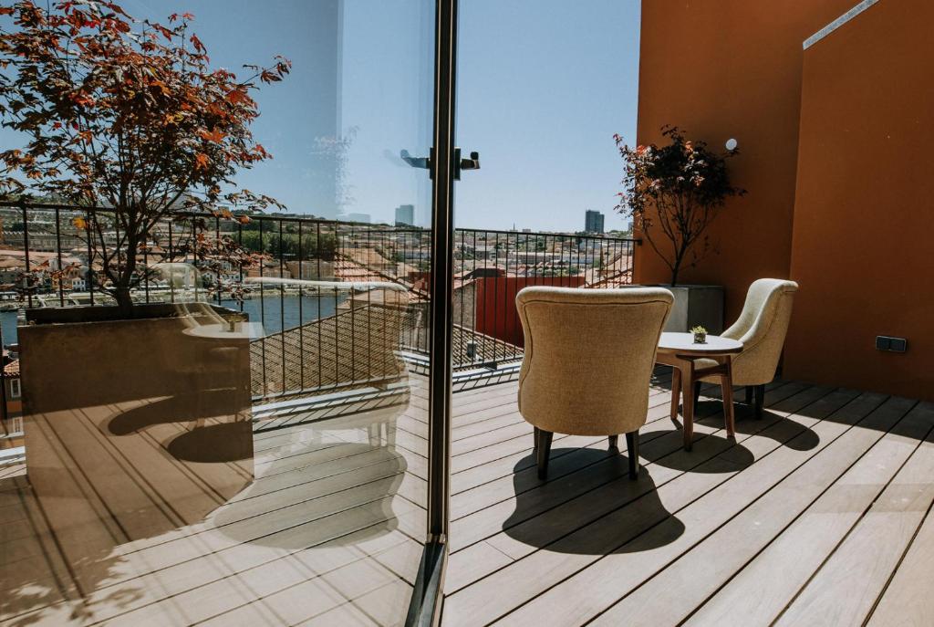 Hvor bør man bo i Porto? De 4 beste områdene og gode hoteller 5 Exmo Hotel by Olivia, godt hotell i Porto ved elva
