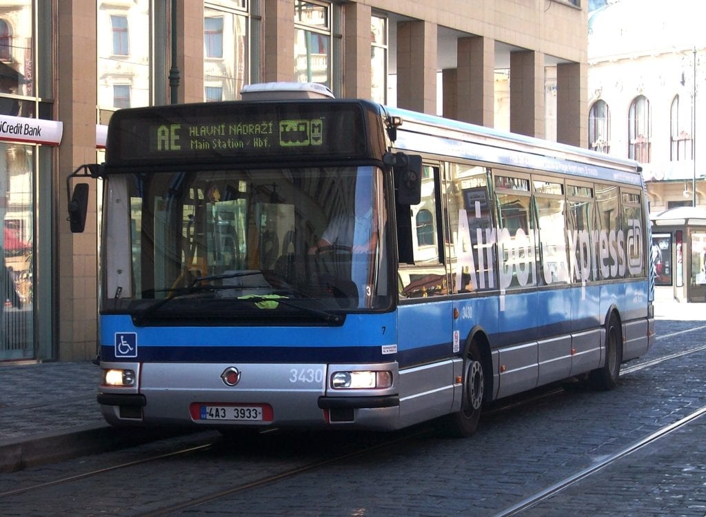 Flybussen Airport Express i Praha