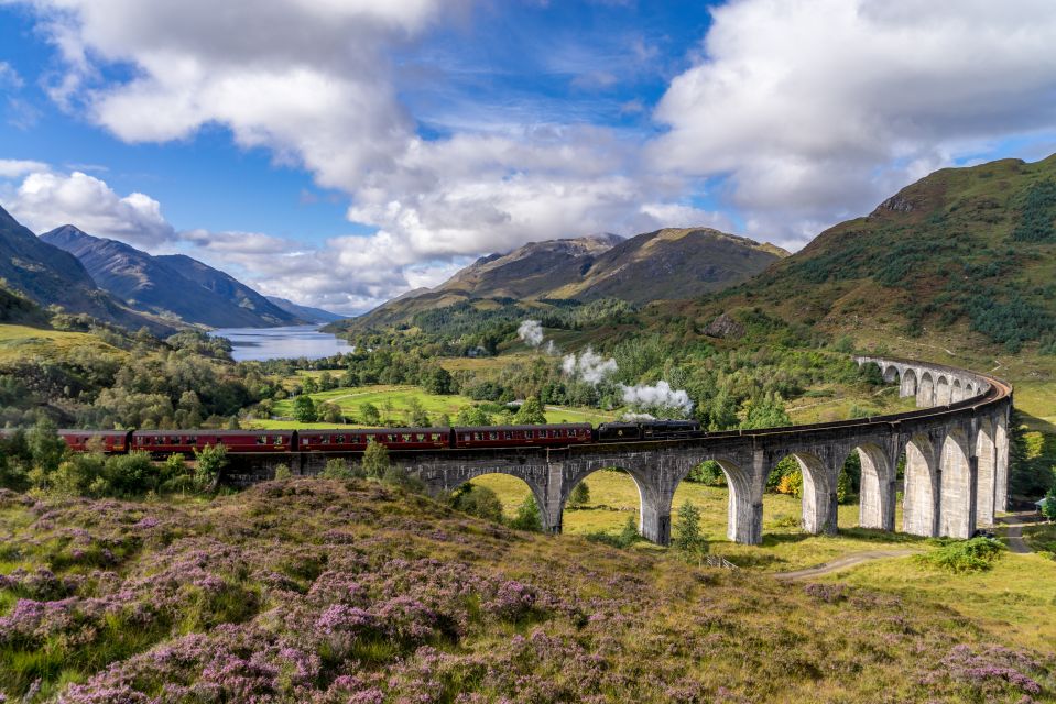 Severdigheter i Edinburgh: de 16 beste tingene å se og gjøre 11 Hogwarts Express i Skottland