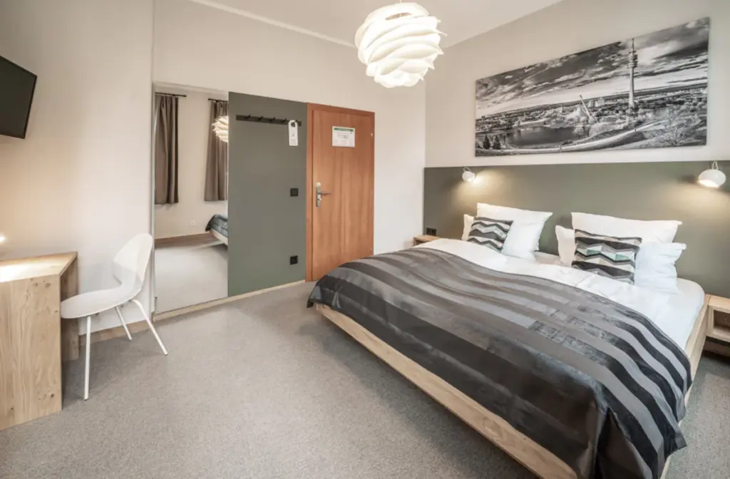 Hvor bør man bo i München? De 6 beste områdene og gode hoteller 10 Hotel Am Markt rom, billig og koselig hotell i München