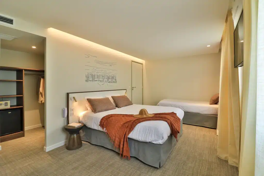Hvor bør man bo i Nice? De 4 beste områdene og gode hoteller 7 Hotel du Pin Nice Port