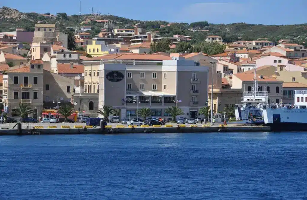 Hvor bør man bo på Sardinia? De 8 beste områdene og gode hoteller 44 Hotel Excelsior