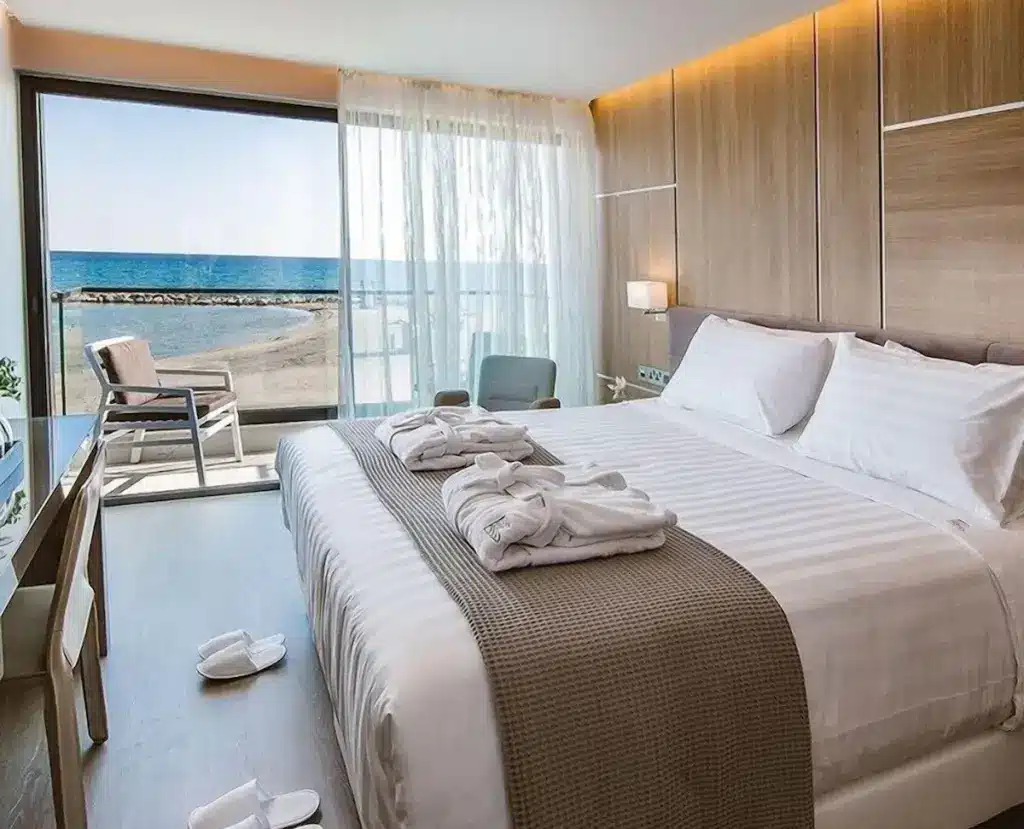 Hotell med havutsikt Larnaca