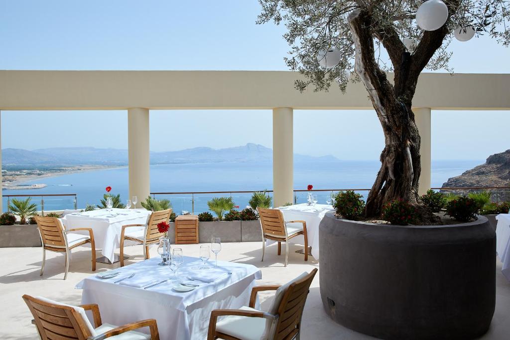 Hvor bør man bo på Rhodos? De 5 beste områdene og gode hoteller 15 Lindos Blu hotell