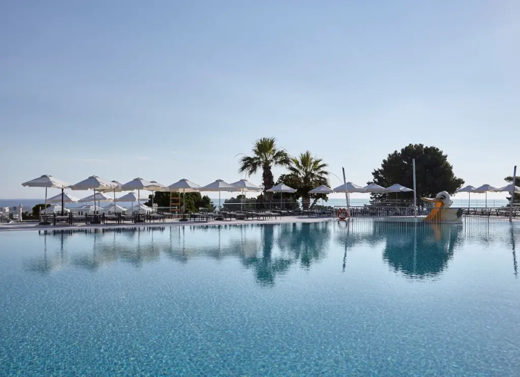 Louis St Elias Resort & Waterpark