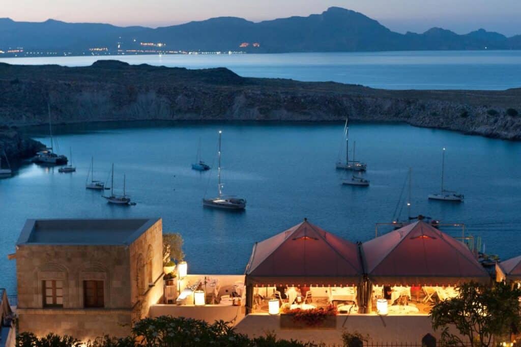 Hvor bør man bo på Rhodos? De 5 beste områdene og gode hoteller 14 Melenos Lindos Hotel