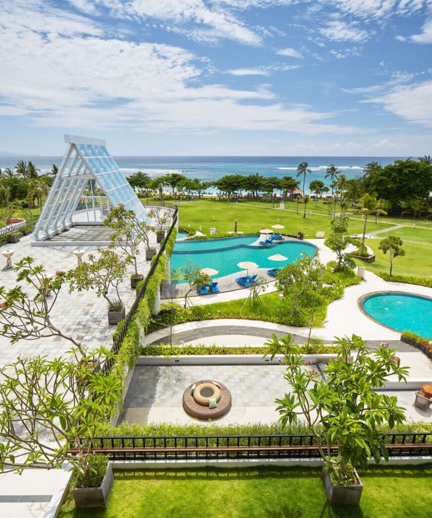 MERUSAKA Nusa Dua