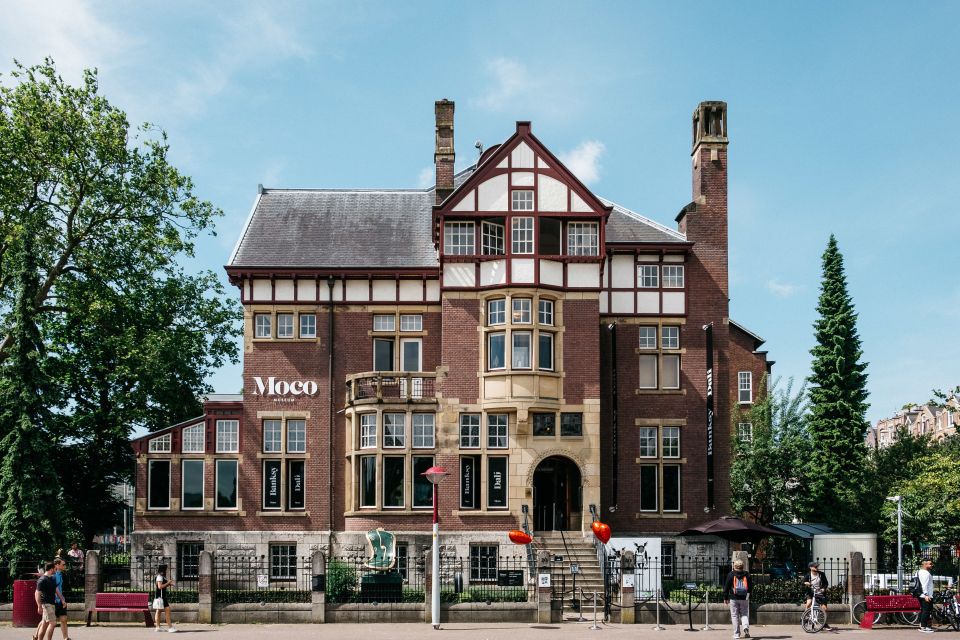 Severdigheter i Amsterdam: de 18 beste tingene å se og gjøre 9 Moco museum