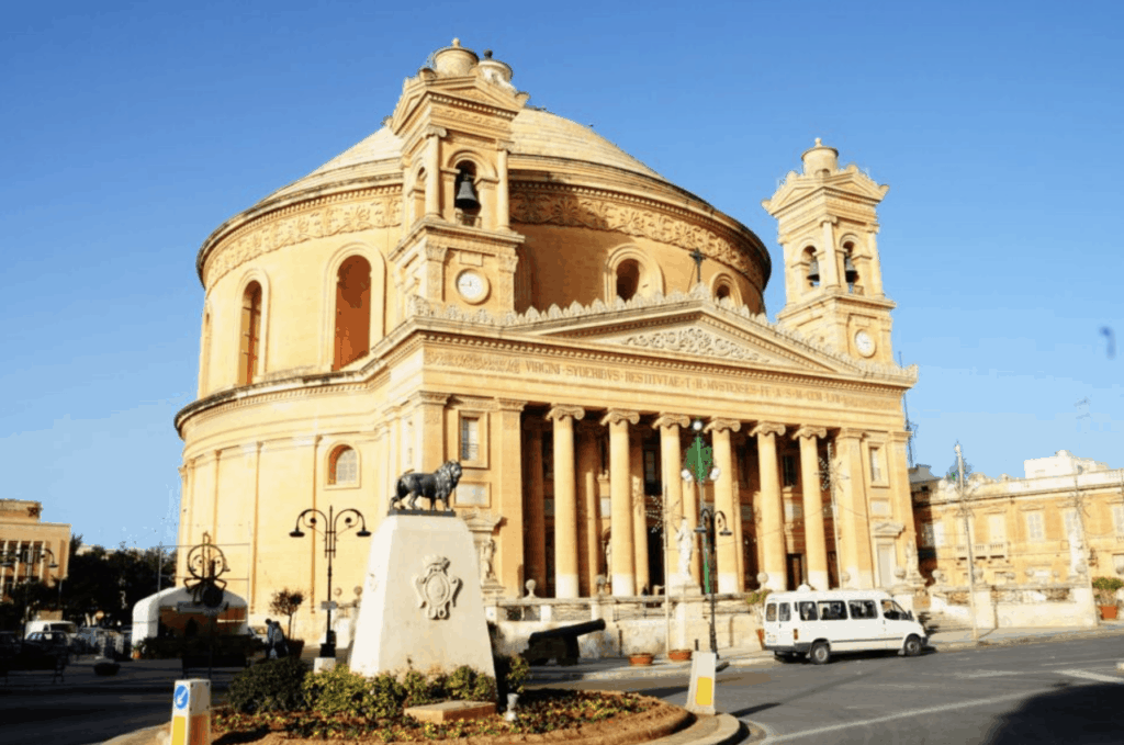 Severdigheter på Malta: de 15 beste tingene å se og gjøre 5 Mosta malta