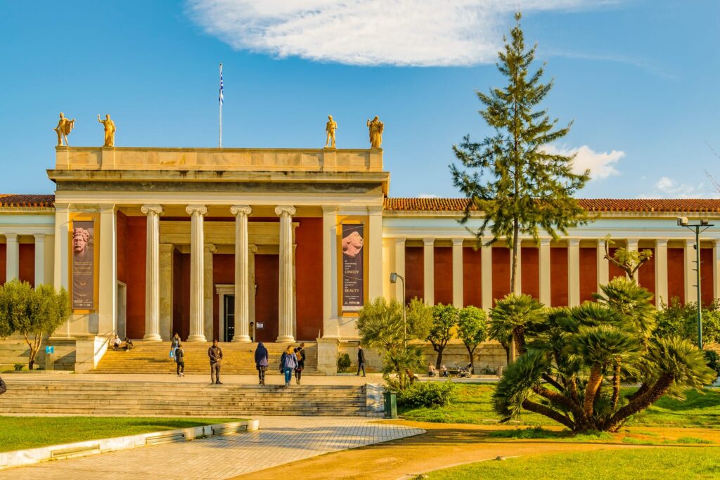 Severdigheter i Athen: de 20 beste tingene å se og gjøre 15 Nasjonalmuseet for arkeologi