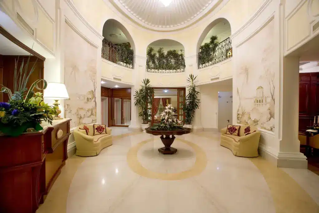 Palazzo Alabardieri, hotell i Chiaia