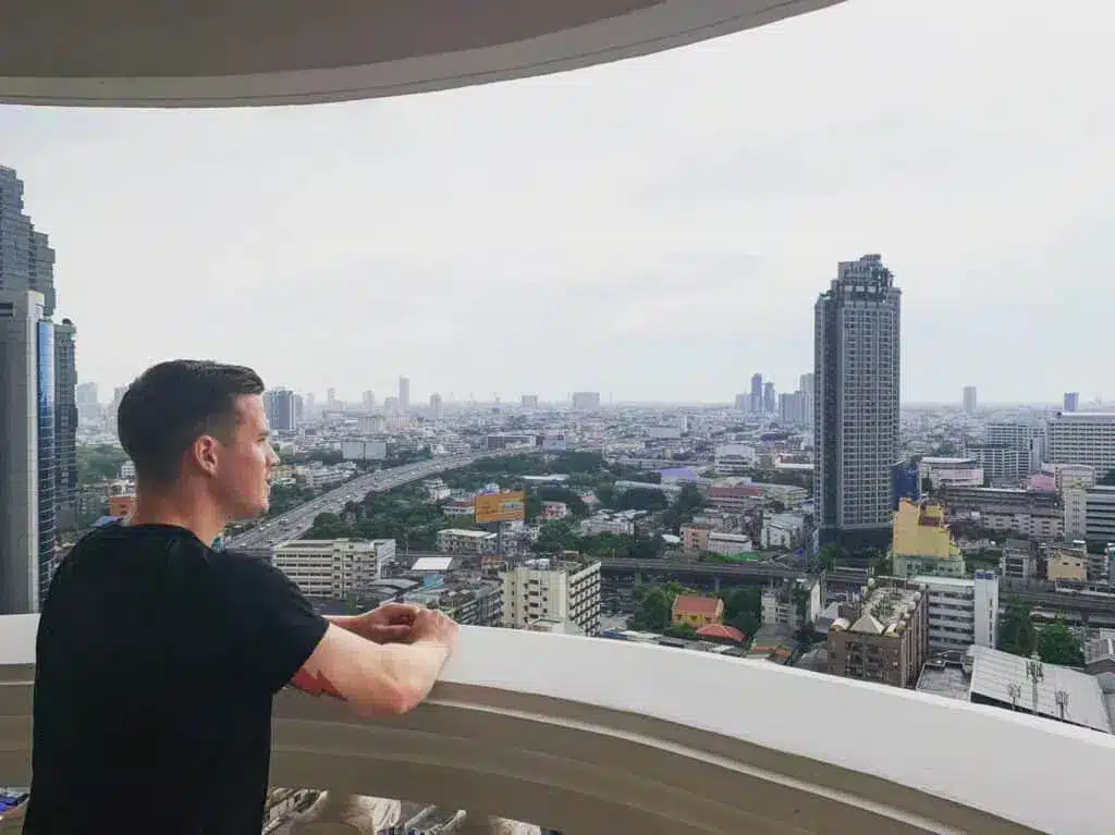Reisekris på Lebua hotell i Bangkok