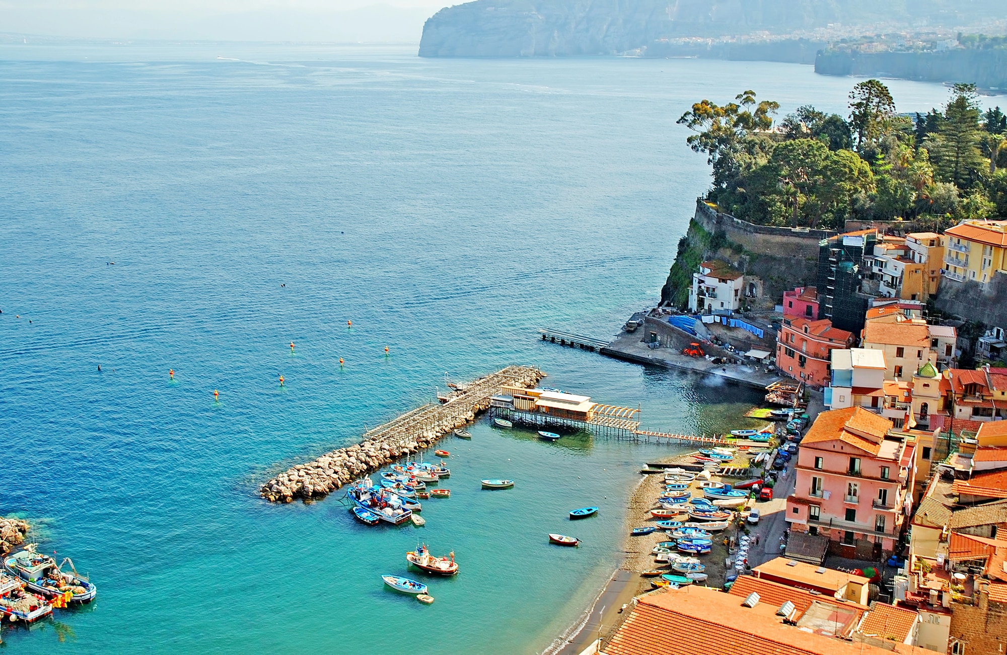 Hvor bør man bo i Sorrento? De 3 beste områdene og gode hoteller 4 Sorrento marina grande