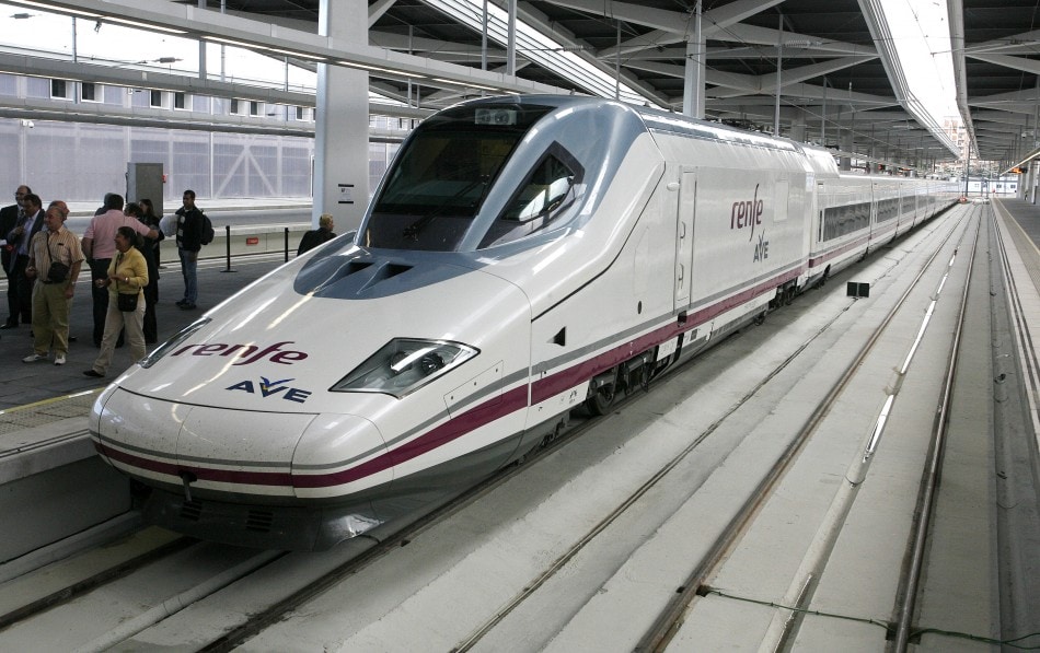 Offentlig transport i Barcelona: billetter, kort og tips 4 Tog barcelona lufthavn til sentrum