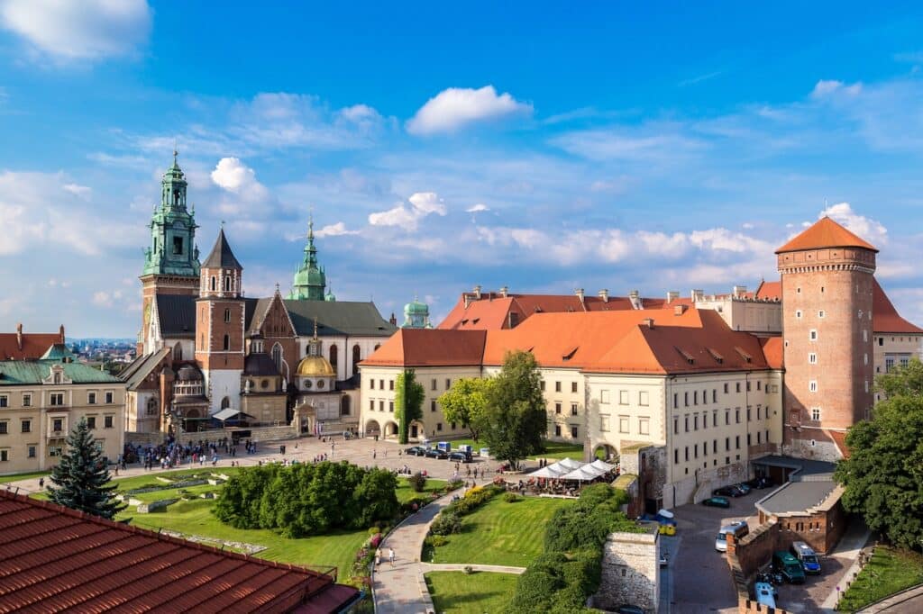 Hvor bør man bo i Krakow? De 3 beste områdene og gode hoteller 2 Wawel-slottet i Krakow Old Town