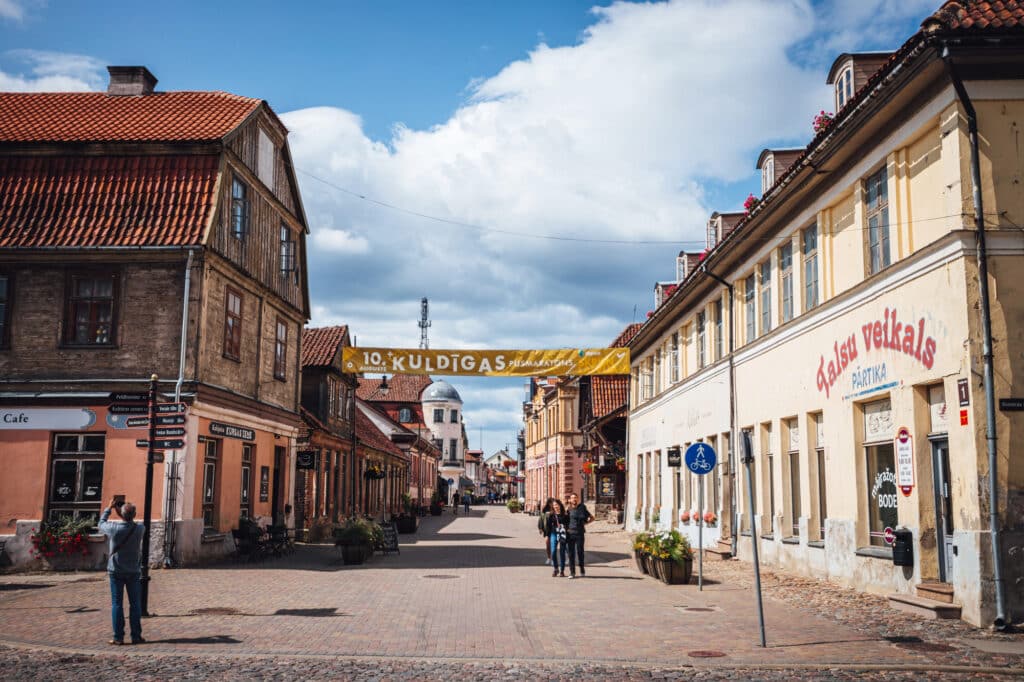 Hvor bør man bo i Riga? De 3 beste områdene & gode hoteller 6 Āgenskalns, et trendy område i Riga
