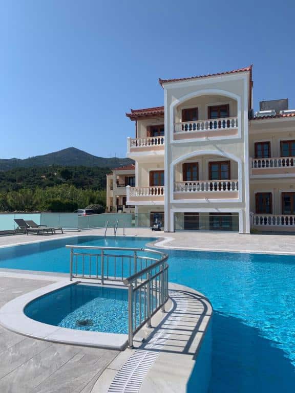 Hvor bør man bo på Samos? De 5 beste områdene & gode hoteller 7 Anemos Apartments på Samos