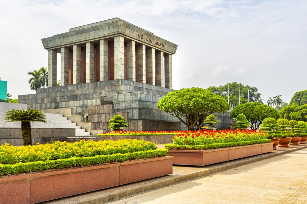 Ba Dinh-plassen og Ho Chi Minh-mausoleet i Hanoi