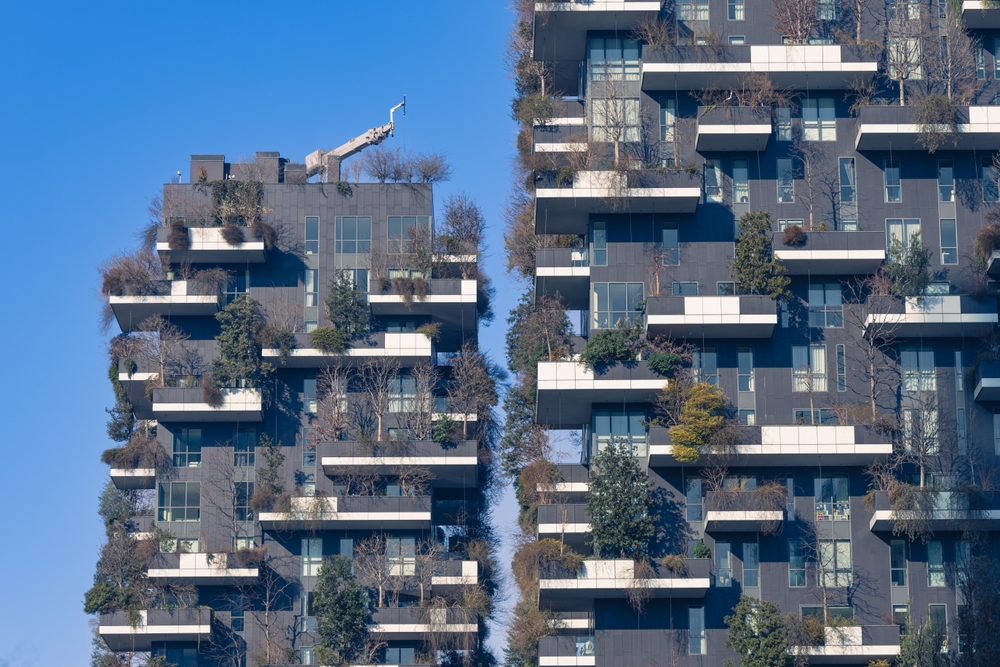 20 severdigheter i Milano: høydepunkter, museer og dagsturer 13 De to grønne boligtårnene Bosco Verticale i Milano