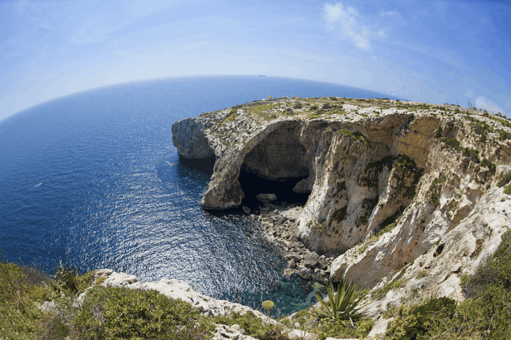 Den blå grotten på sørkysten av Malta