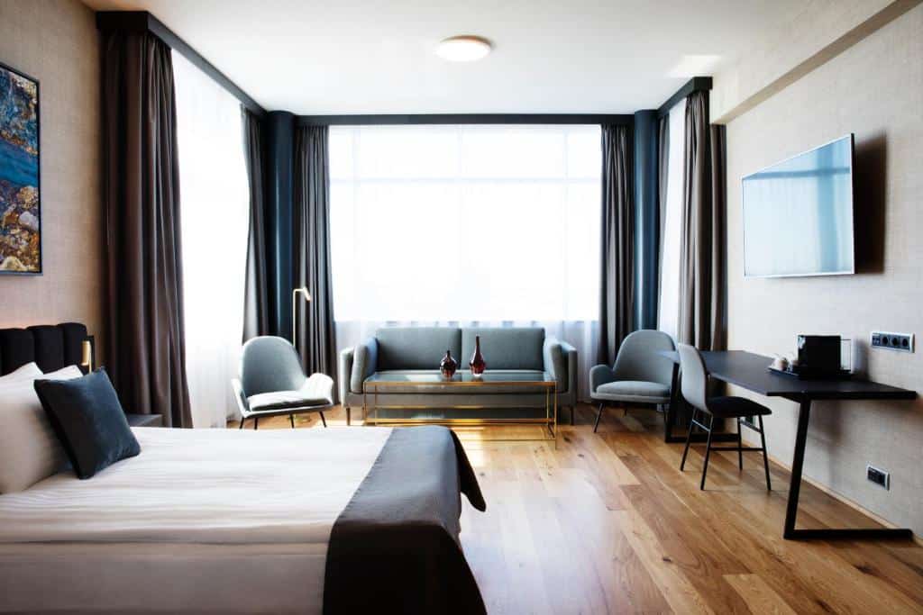 Hvor bør man bo i Reykjavik? De 4 beste områdene & gode hoteller 8 Grand Hotel Reykjavik