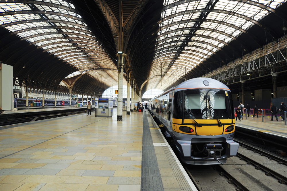 Heathrow Express til Paddington stasjon