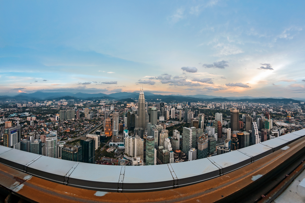 Kuala Lumpurs silhuett ved solnedgang