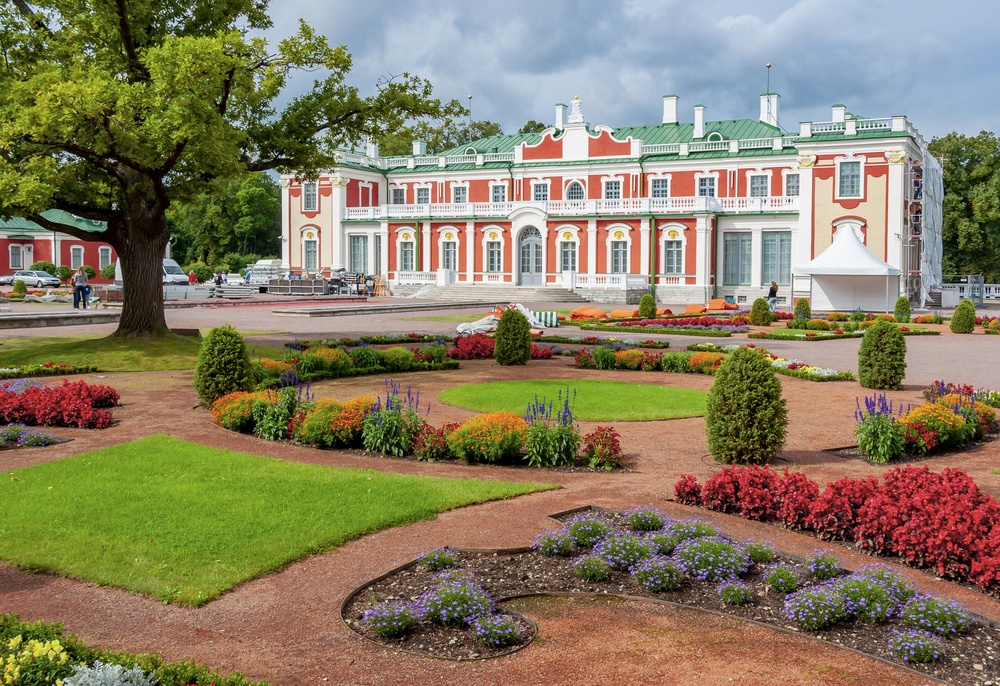Kadriorg slott og slottshagen i Tallinn