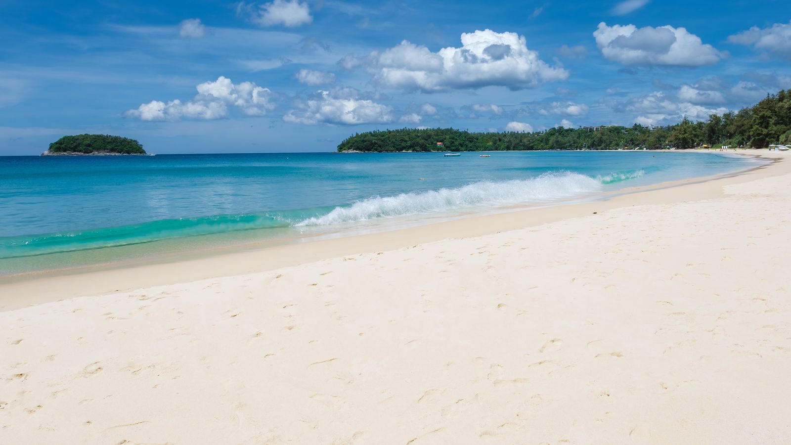 Kata Beach på vestkysten av Phuket