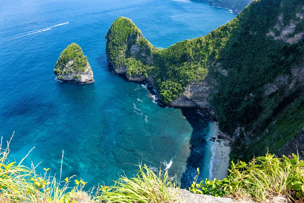 Severdigheter på Bali: De 17 beste tingene å se og gjøre 13 Klippen ved Kelingking Beach på Nusa Penida