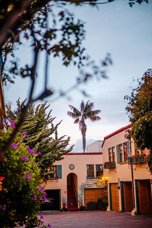 Hvor bør man bo i San Francisco? De 5 beste områdene & gode hoteller 9 Marina Motel i Marina District i San Francisco