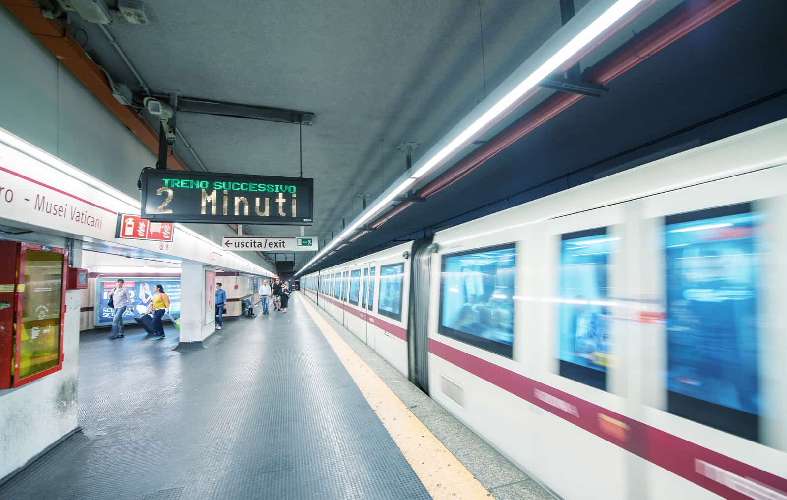 Fra Ciampino lufthavn til Roma sentrum - transportguide 4 Metroen i Roma