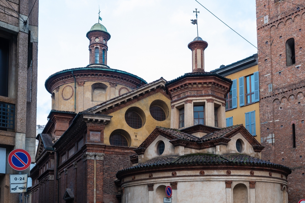 20 severdigheter i Milano: høydepunkter, museer og dagsturer 16 Kirken Santa Maria presso San Satiro i Milano