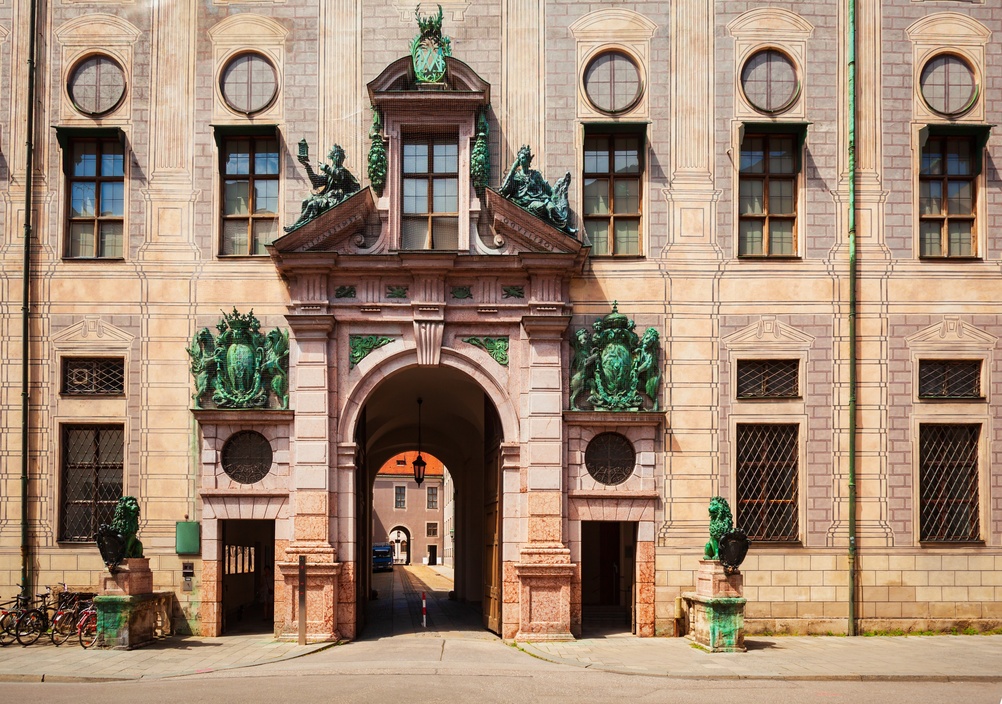 Severdigheter i München: de 18 beste tingene å se og gjøre 4 Slottet Residenz i sentrum av München