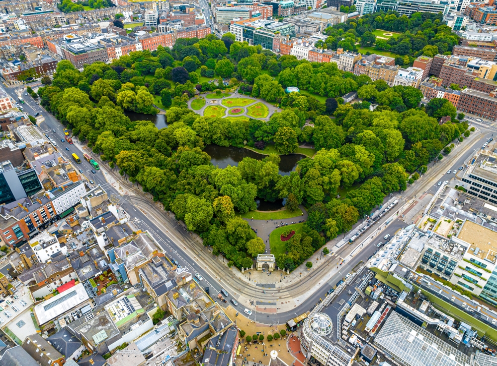 St. Stephen's Green i sentrum av Dublin sett fra lufta