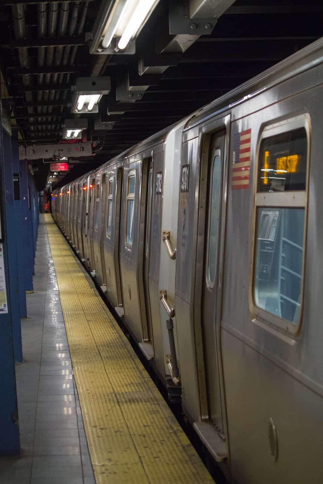Fra Newark og LaGuardia lufthavn til Manhattan - transportguide 4 Subway i New York