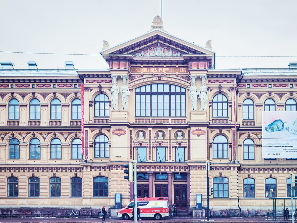 Kunstmuseet Ateneum i sentrum av Helsinki