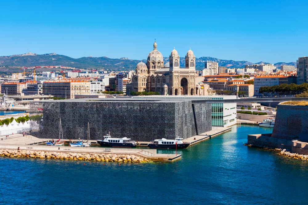 Hvor bør man bo i Marseille? De 6 beste områdene & gode hoteller 4 MuCEM ved havnefronten i Joliette i Marseille