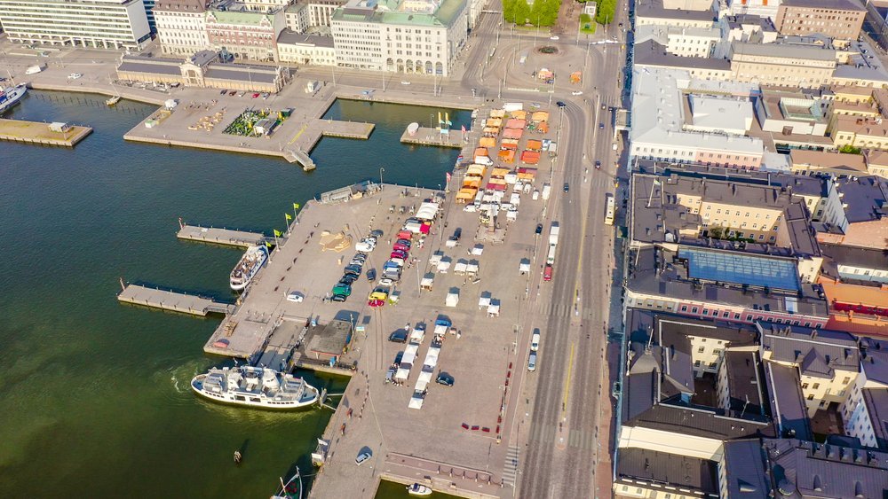 Salutorget Kauppatori ved Sørhavnen i Helsinki