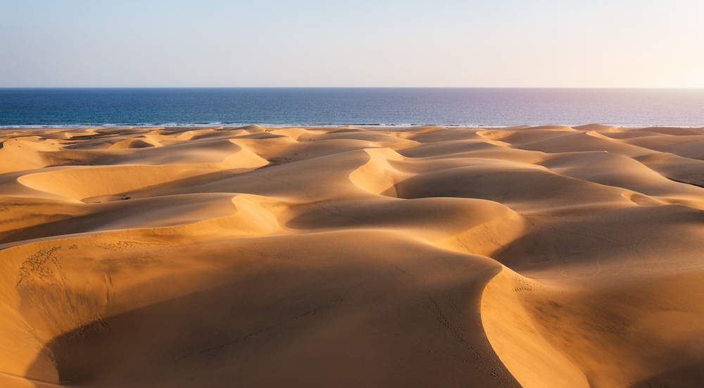 Severdigheter på Gran Canaria: de 17 beste tingene å se og gjøre 2 Utsikt over sanddynereservatet i Maspalomas på Gran Canaria