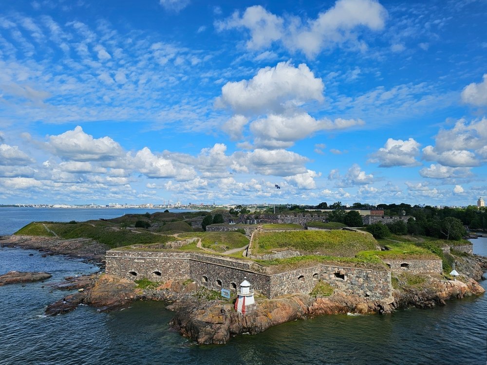 Sjøfestningen Suomenlinna utenfor Helsinki