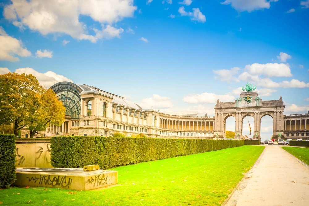 Severdigheter i Brussel: 18 ting å gjøre, fra Grand Place og Atomium til sjokolade og øl 12 Triumfbuen i Parc du Cinquantenaire i Brussel