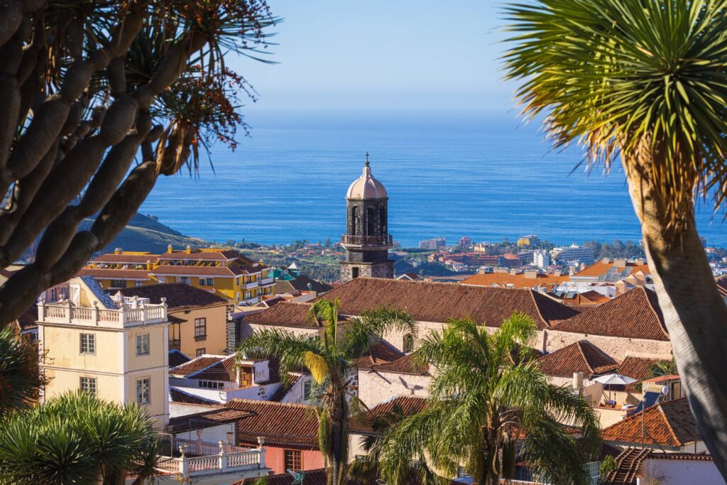 Severdigheter på Tenerife: de 18 beste tingene å se og gjøre 14 Utsikt over byen La Orotava