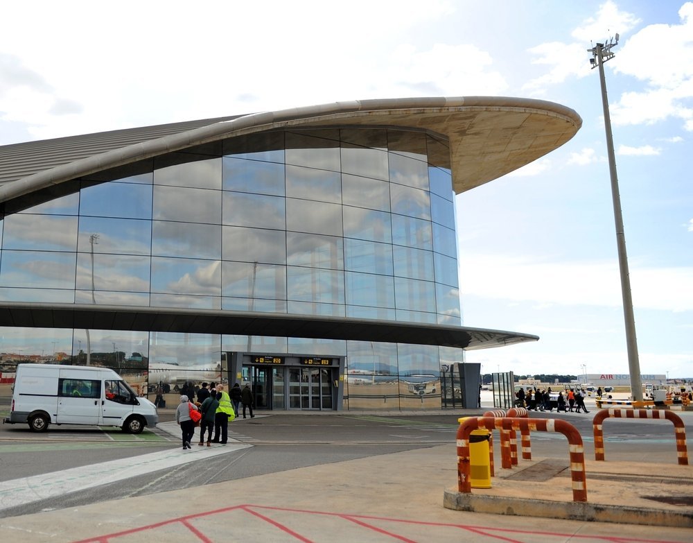Terminalbygningen på Valencia lufthavn i Manises