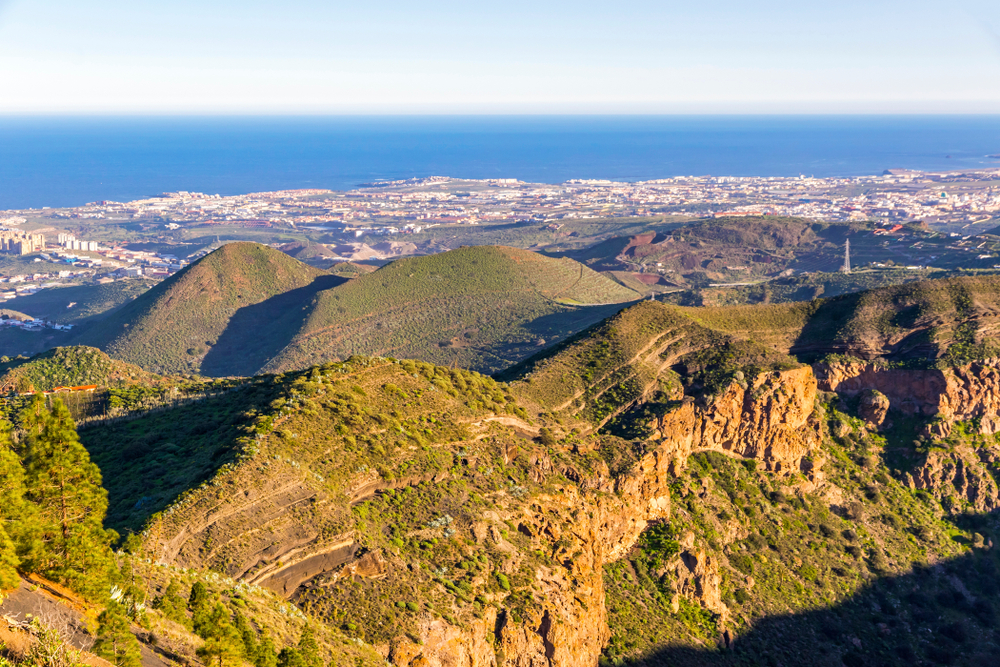 Severdigheter på Gran Canaria: de 17 beste tingene å se og gjøre 14 Vulkankrateret Caldera de Bandama på Gran Canaria